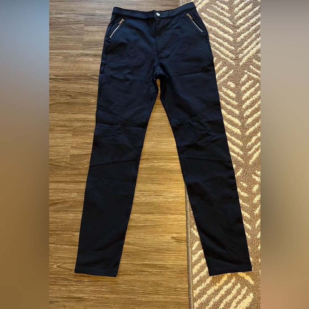 Women’s Navy G4 Golf Pants Size 4 New w/ Tags!!!
